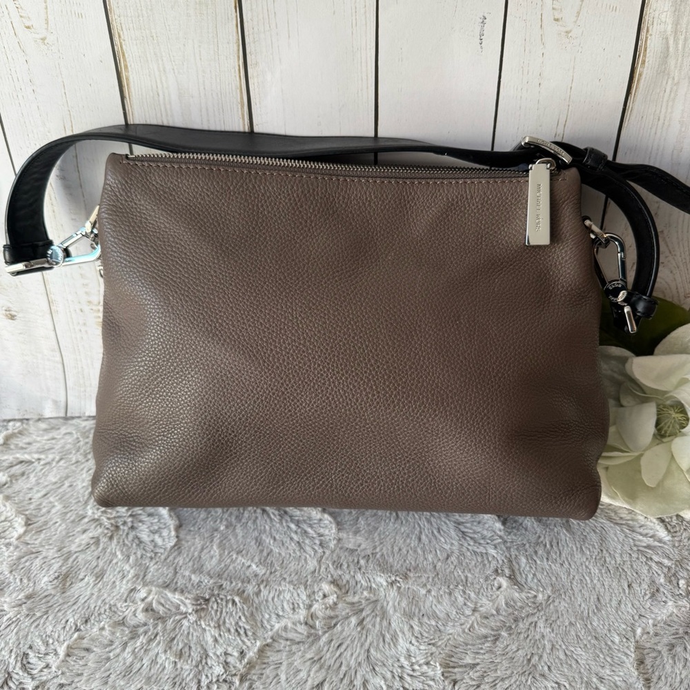 Michael Kors Taupe and Black Pebble Leather Handbag - Picture 6 of 13